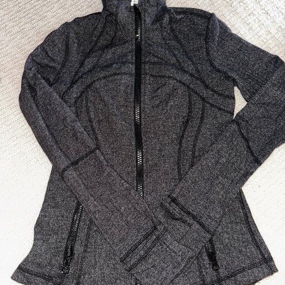Lululemon Define Jacket - Picture 1 of 3